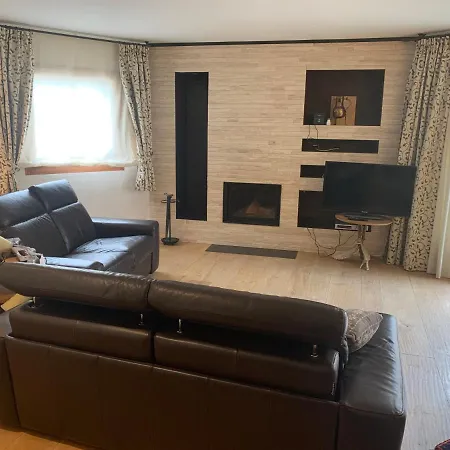 Chesa Collina Appartement *